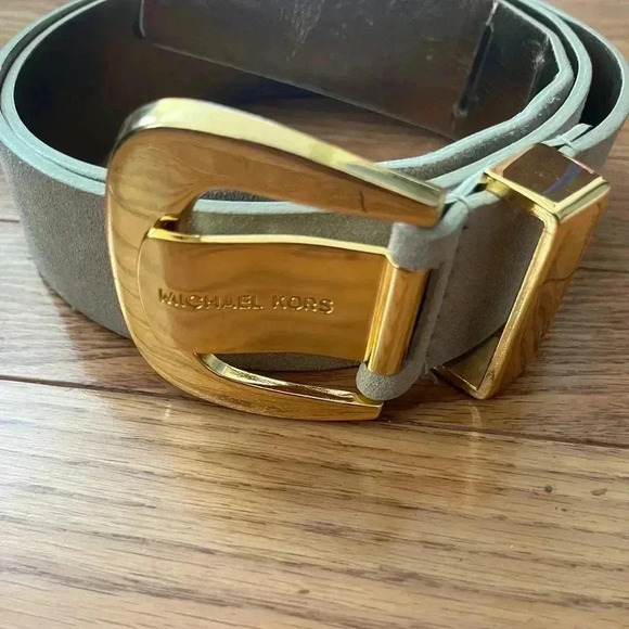 [L]Michael Kors  yellow suede belt with gold buckle in inner gold lined . - Picture 8 of 9